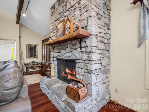 200 Conde Place Hendersonville NC 28739