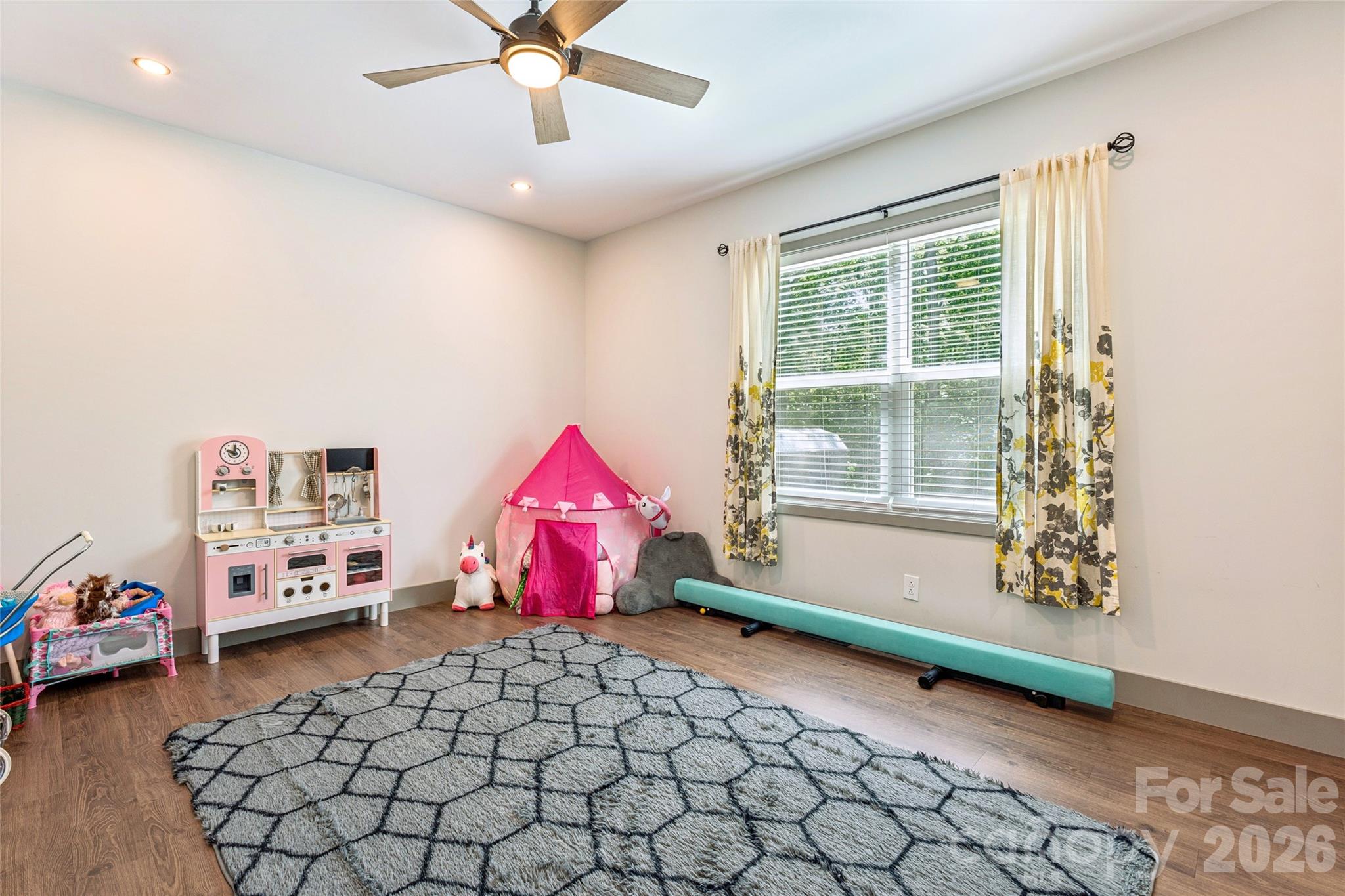 305 Robinson Avenue Mount Holly NC 28120
