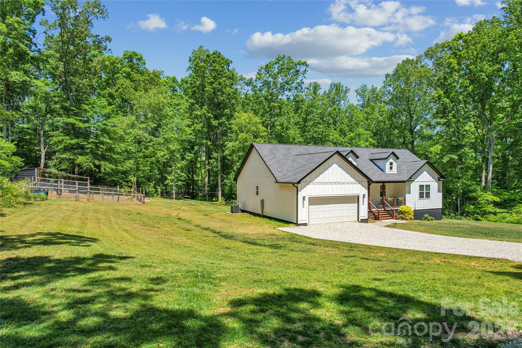 305 Robinson Avenue Mount Holly NC 28120