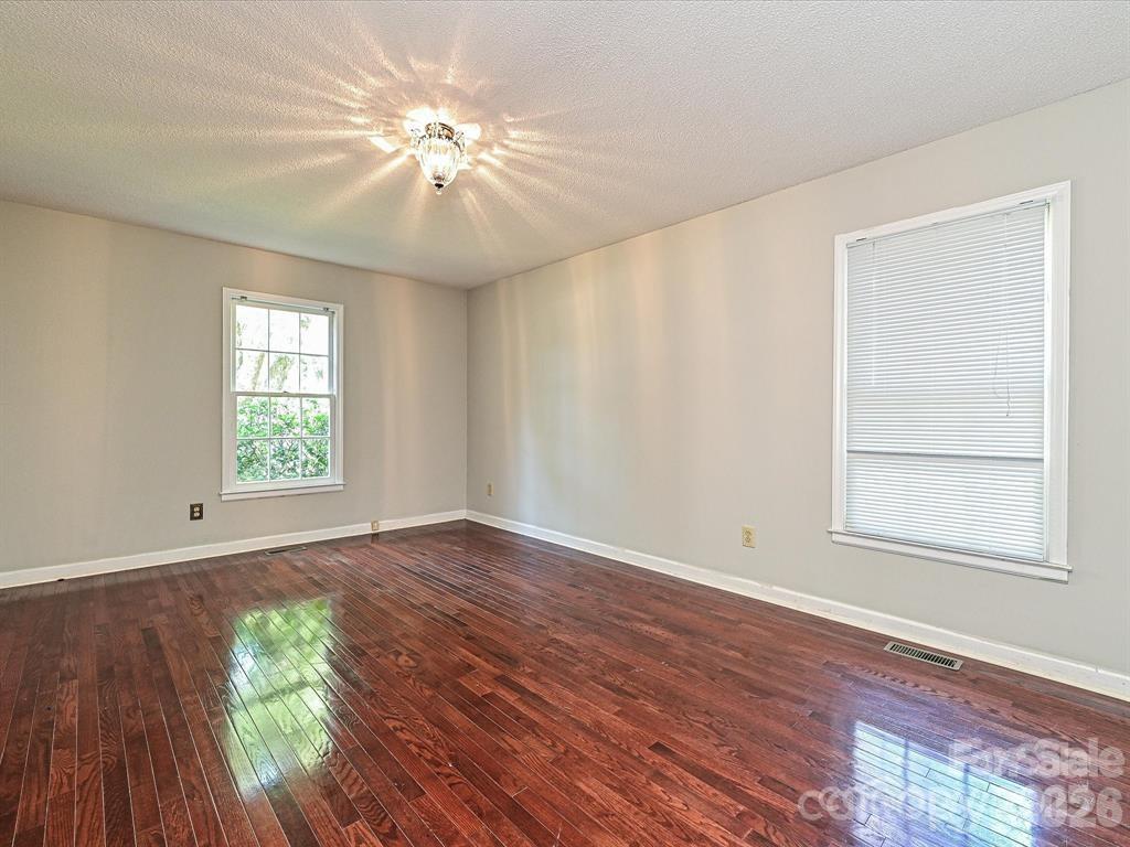 6737 Harrison Road Charlotte NC 28270