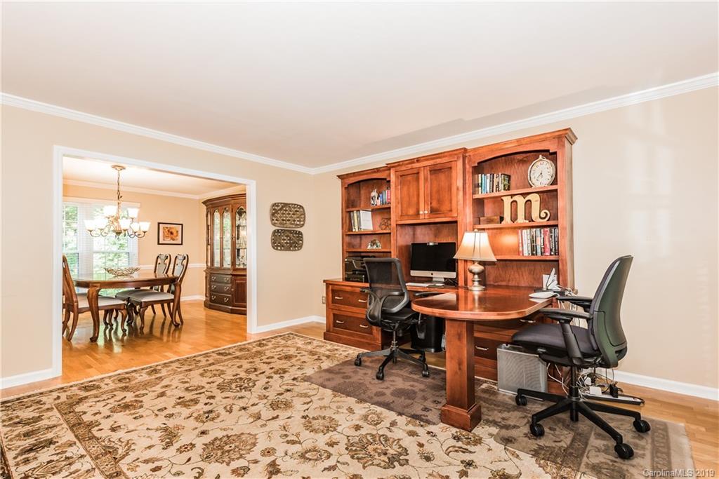 2320 Hopecrest Drive Charlotte NC 28210