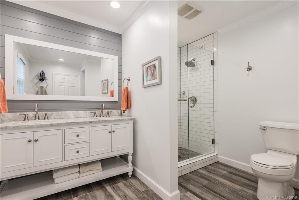 2320 Hopecrest Drive Charlotte NC 28210