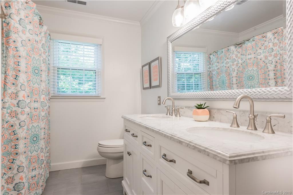 2320 Hopecrest Drive Charlotte NC 28210