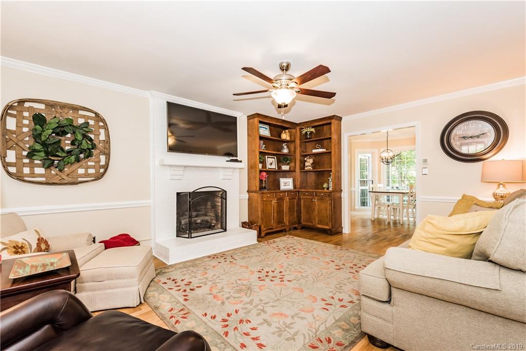 2320 Hopecrest Drive Charlotte NC 28210