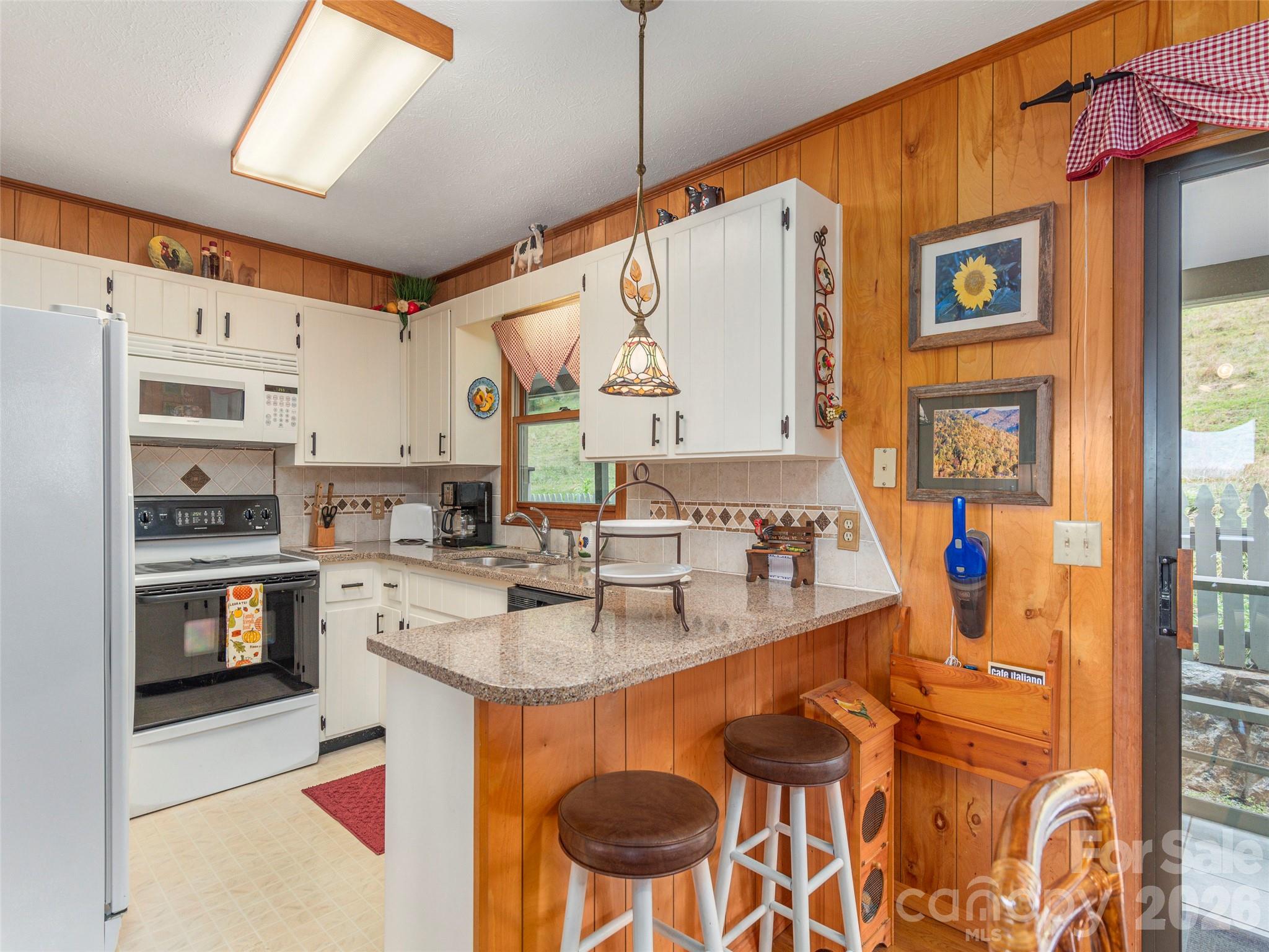 21 Flint Lane Maggie Valley NC 28751