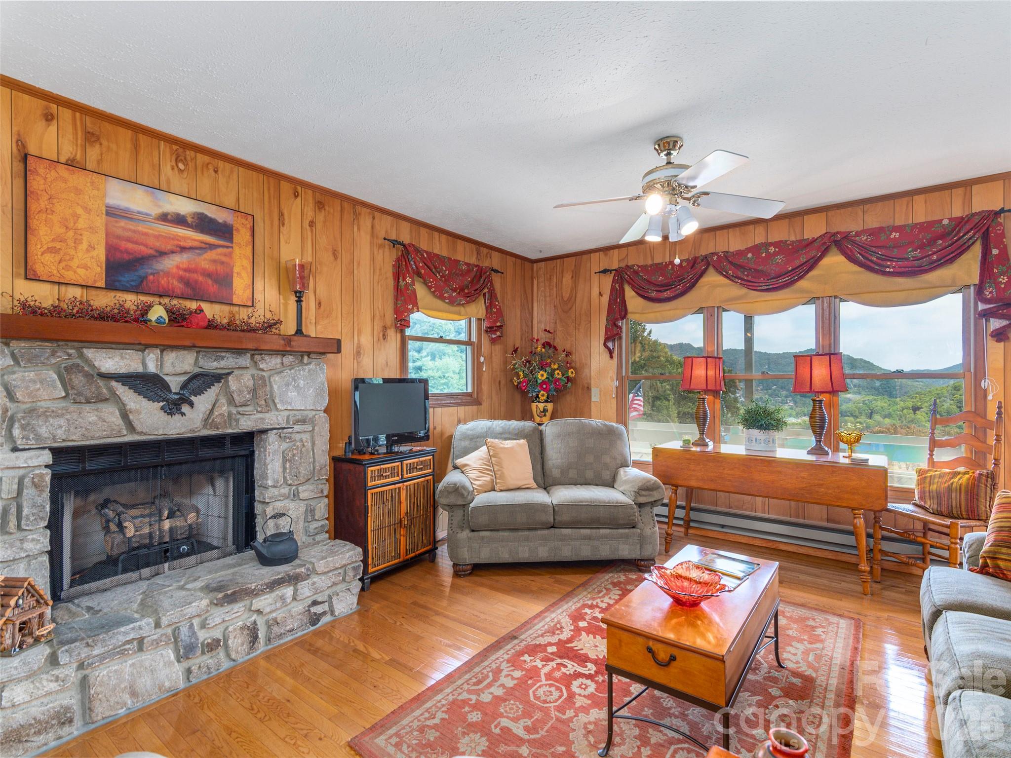 21 Flint Lane Maggie Valley NC 28751