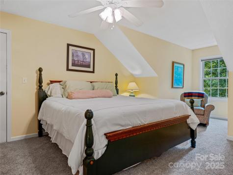 808 Old Fort Road Fairview NC 28730