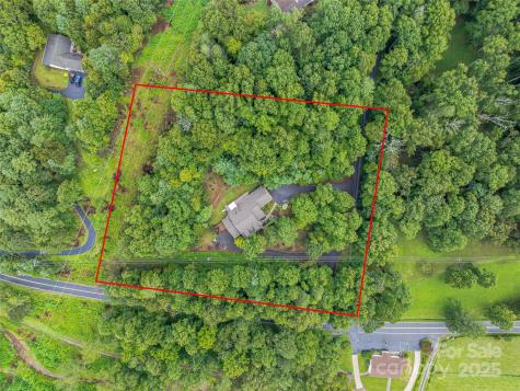 808 Old Fort Road Fairview NC 28730