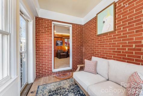 1708 Miles Court Charlotte NC 28216