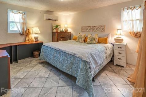 97 Cromer Drive Fletcher NC 28732