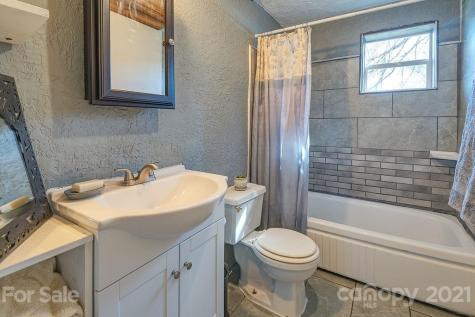 97 Cromer Drive Fletcher NC 28732