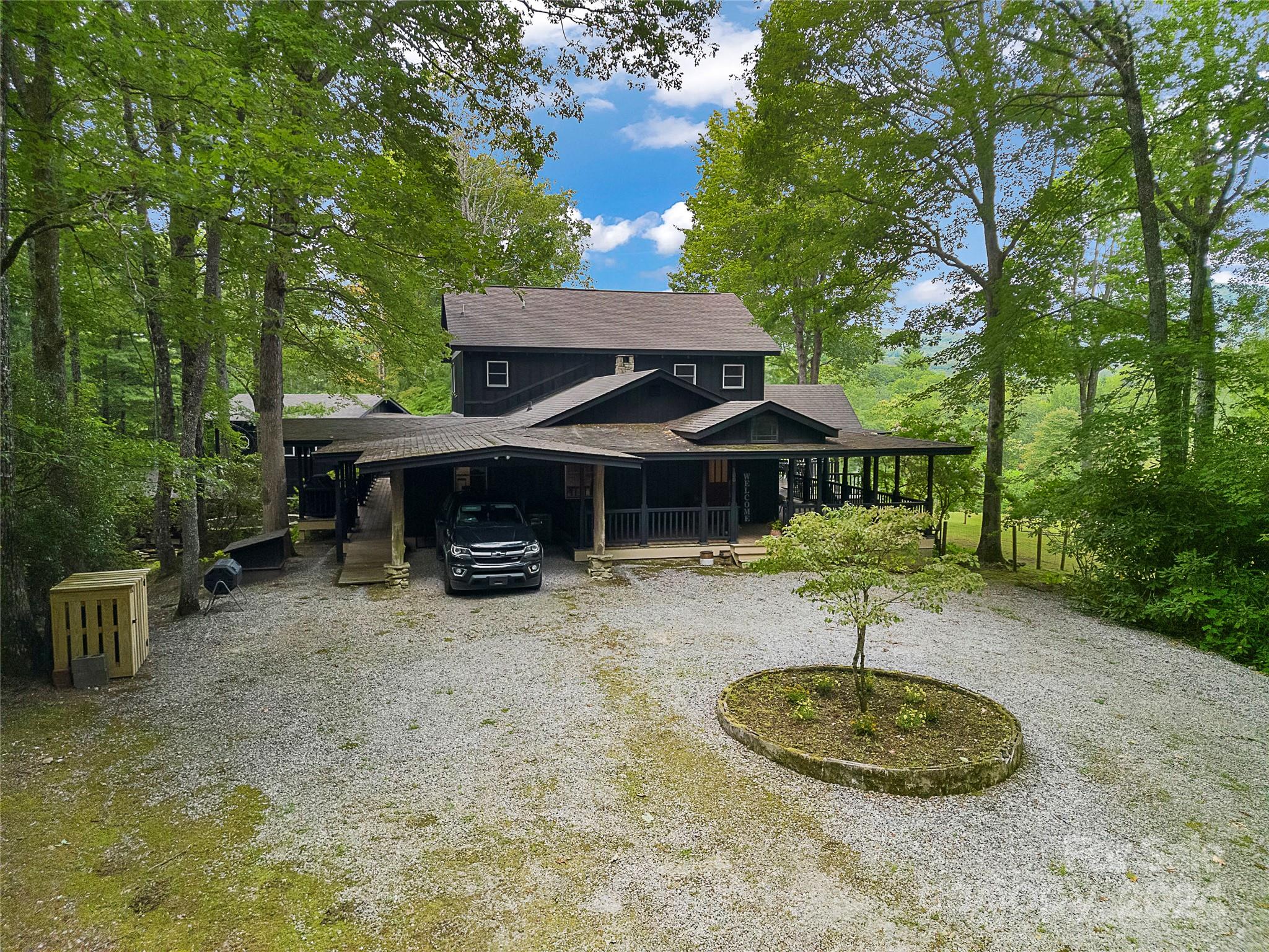 100 Maple Way Lake Toxaway NC 28747