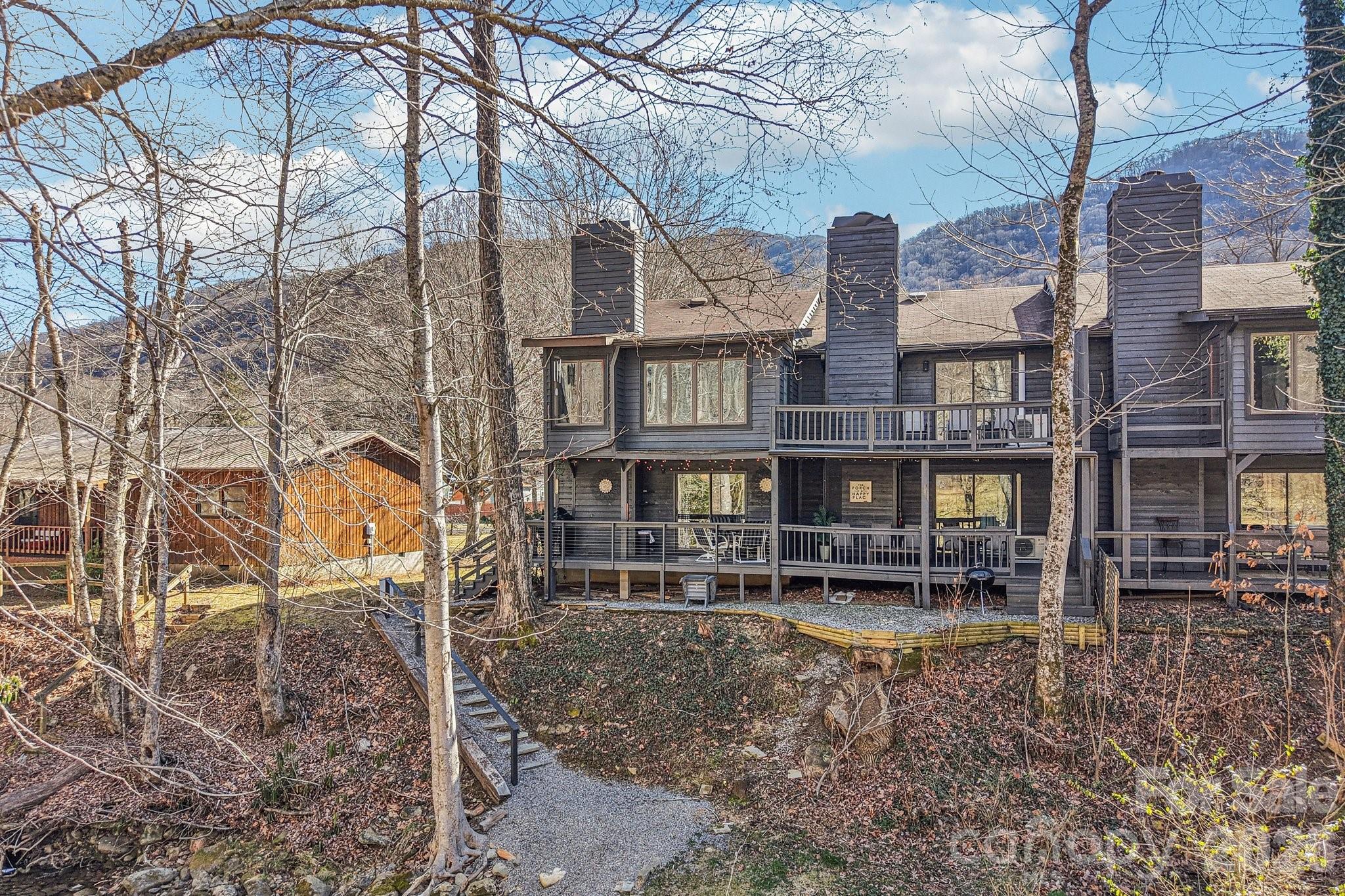 129 Riverside Villa Drive Maggie Valley NC 28751