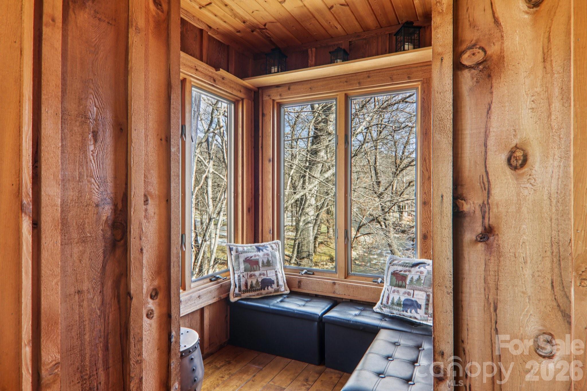 129 Riverside Villa Drive Maggie Valley NC 28751