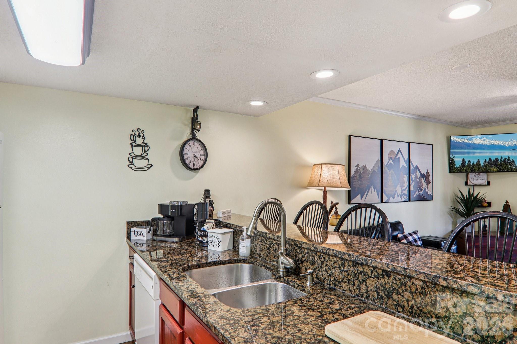 129 Riverside Villa Drive Maggie Valley NC 28751