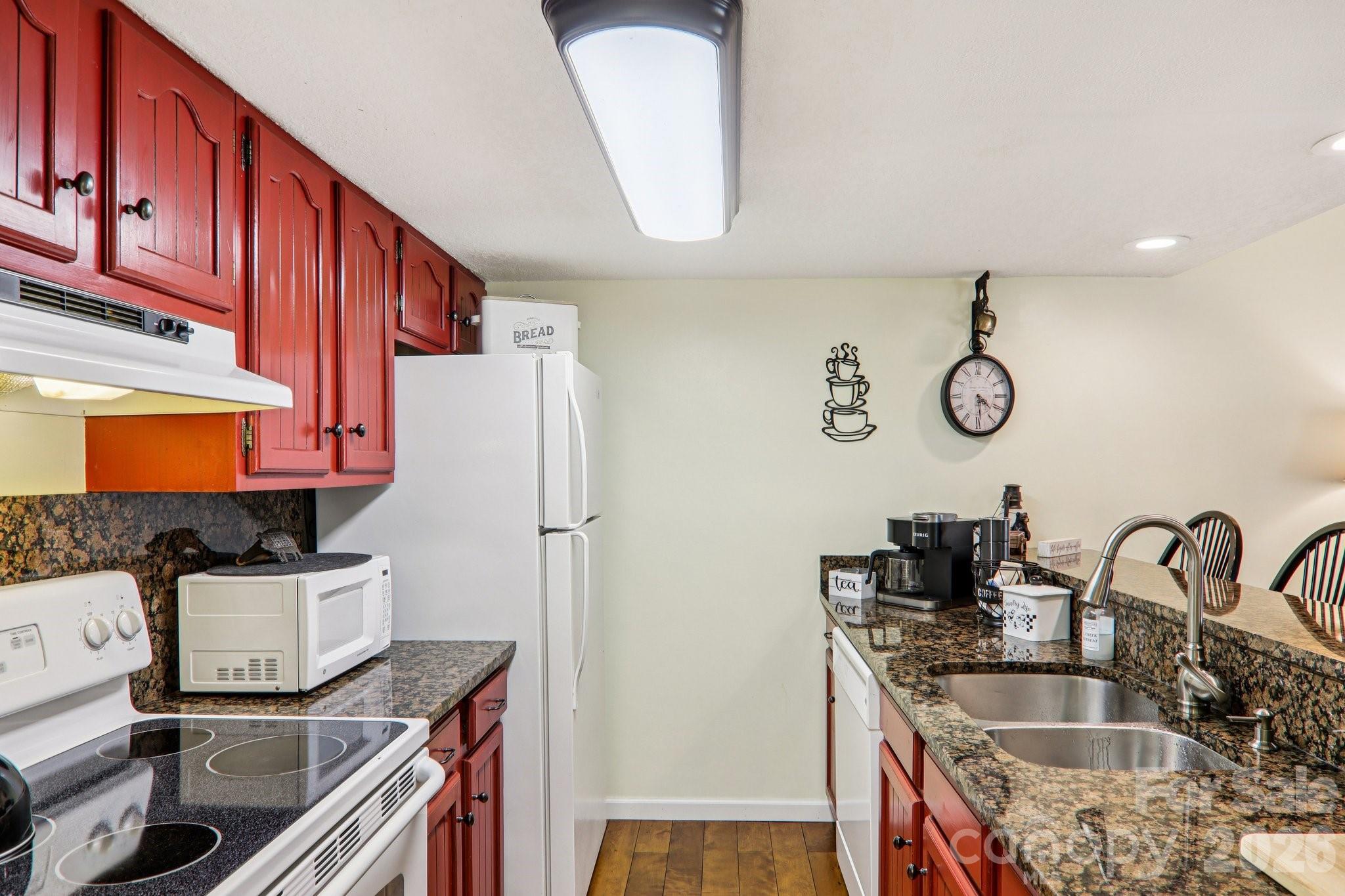 129 Riverside Villa Drive Maggie Valley NC 28751