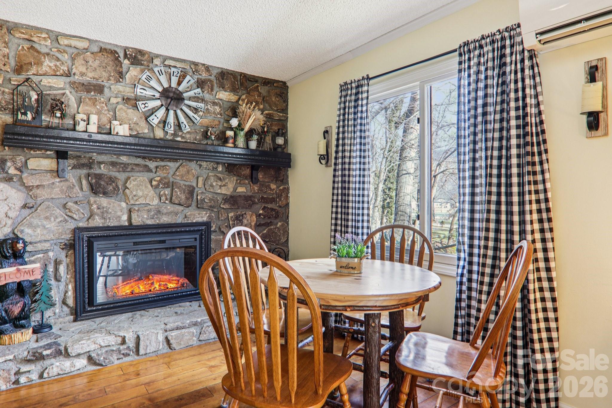 129 Riverside Villa Drive Maggie Valley NC 28751