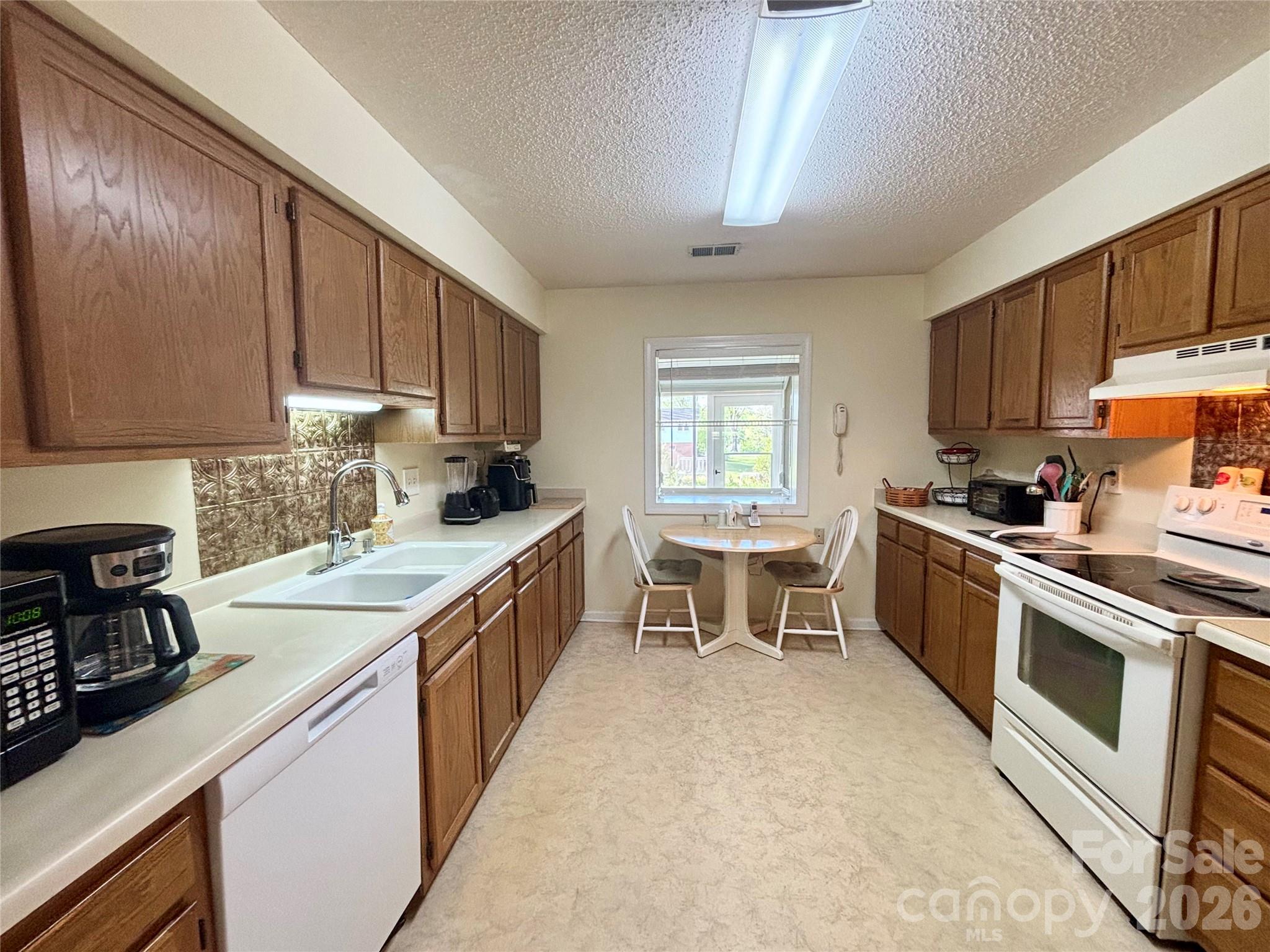 3 Wintry Drive Hendersonville NC 28792