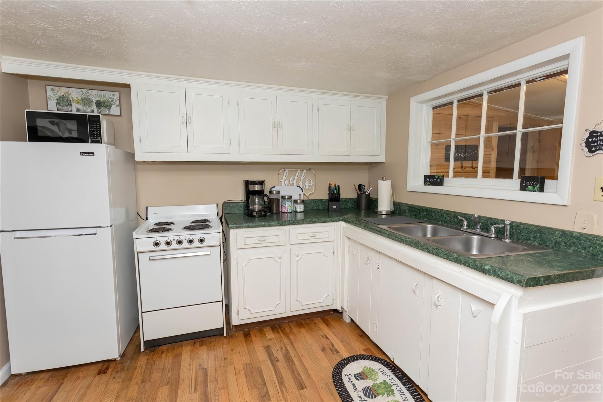168 Avondale Road Asheville NC 28803