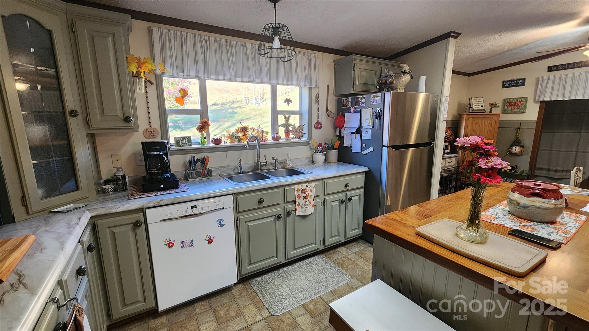 141 Hungry Creek Road Canton NC 28716