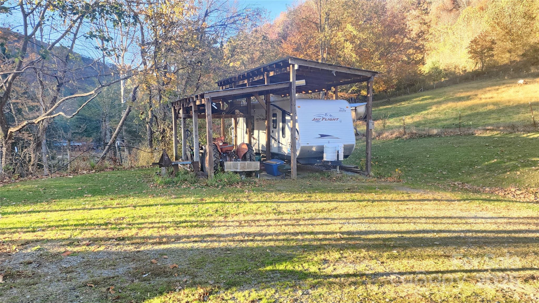 141 Hungry Creek Road Canton NC 28716