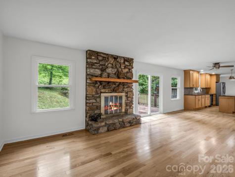 11 Deer Run Drive Asheville NC 28803