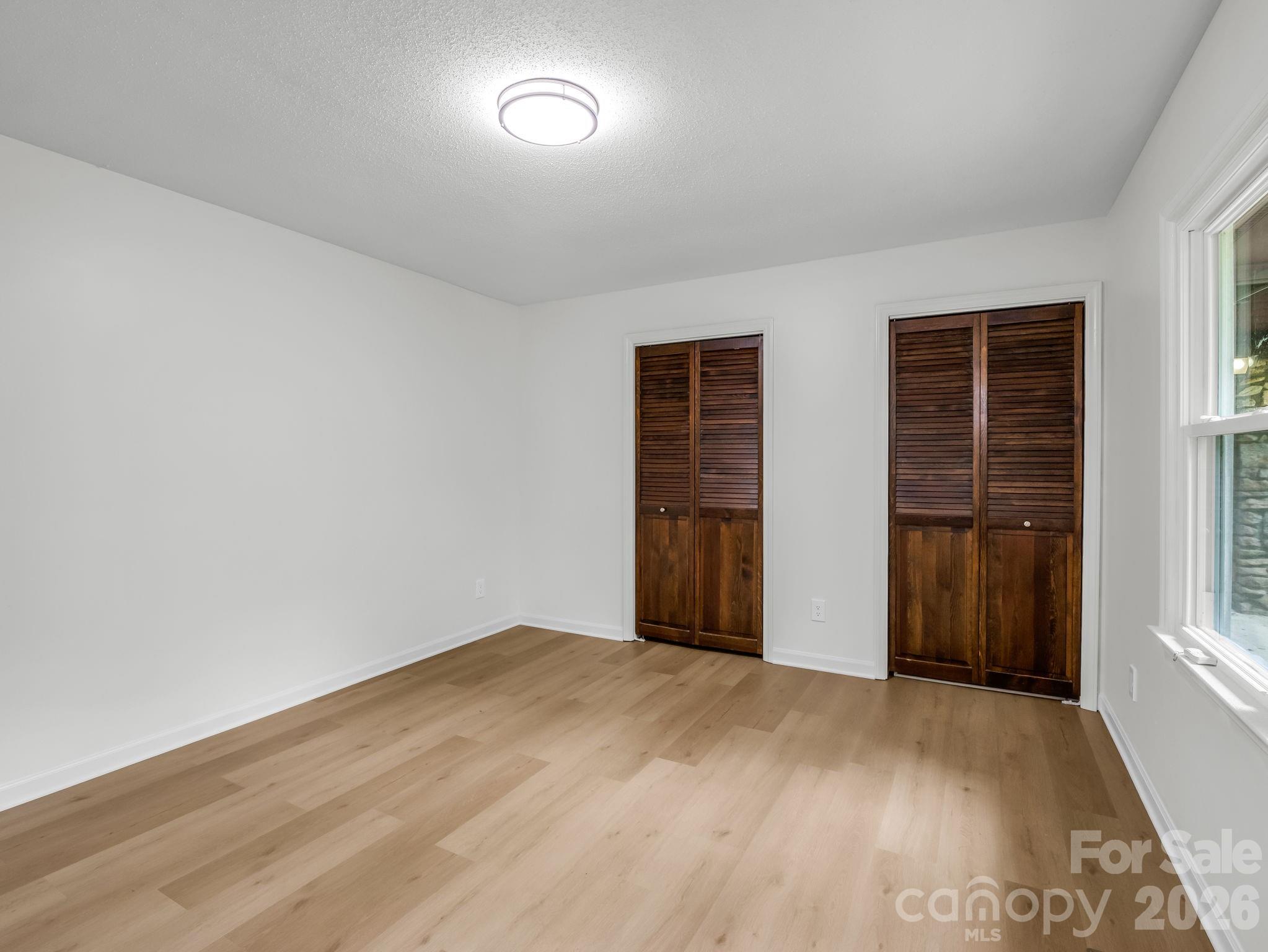 11 Deer Run Drive Asheville NC 28803