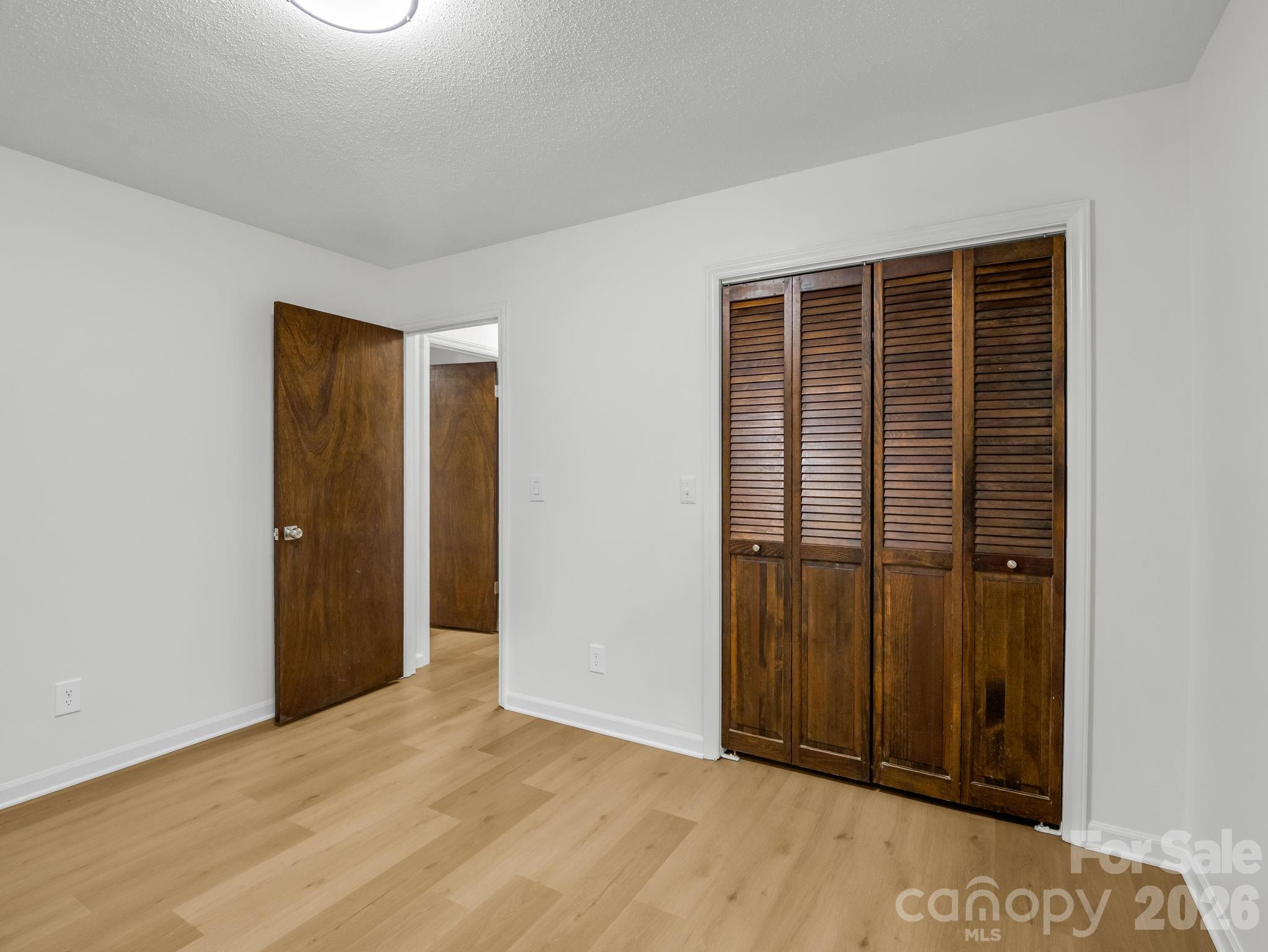 11 Deer Run Drive Asheville NC 28803