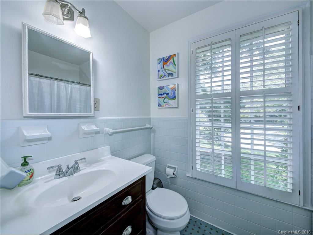 2501 Danbury Street Charlotte NC 28211