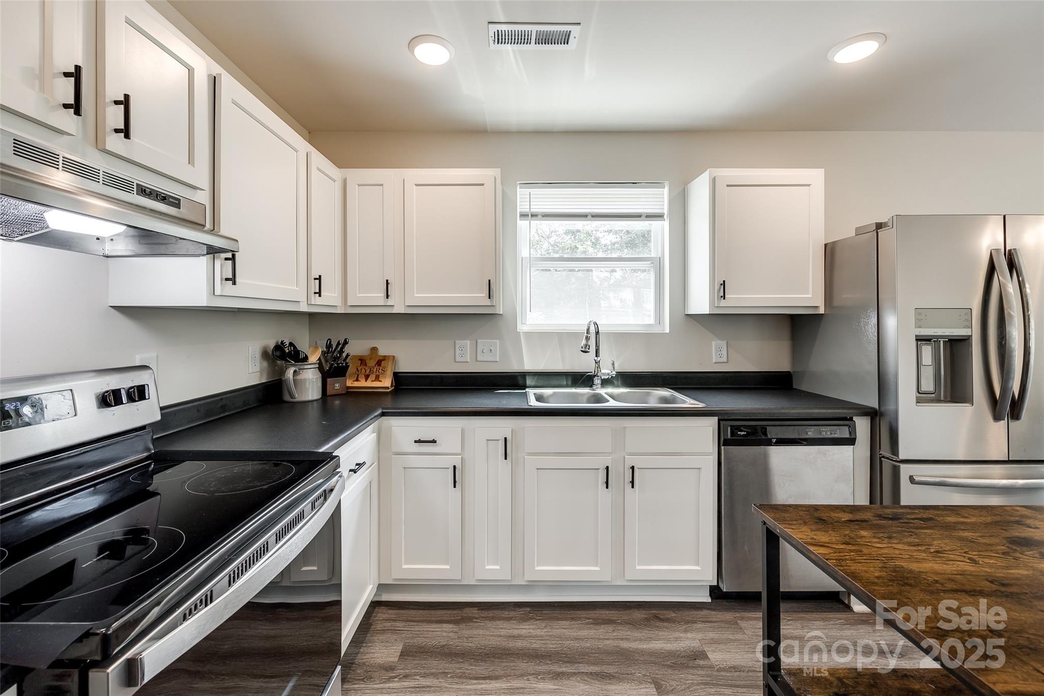 415 Kickapoo Avenue Gastonia NC 28056