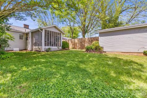 373 Scott Street Mount Holly NC 28120
