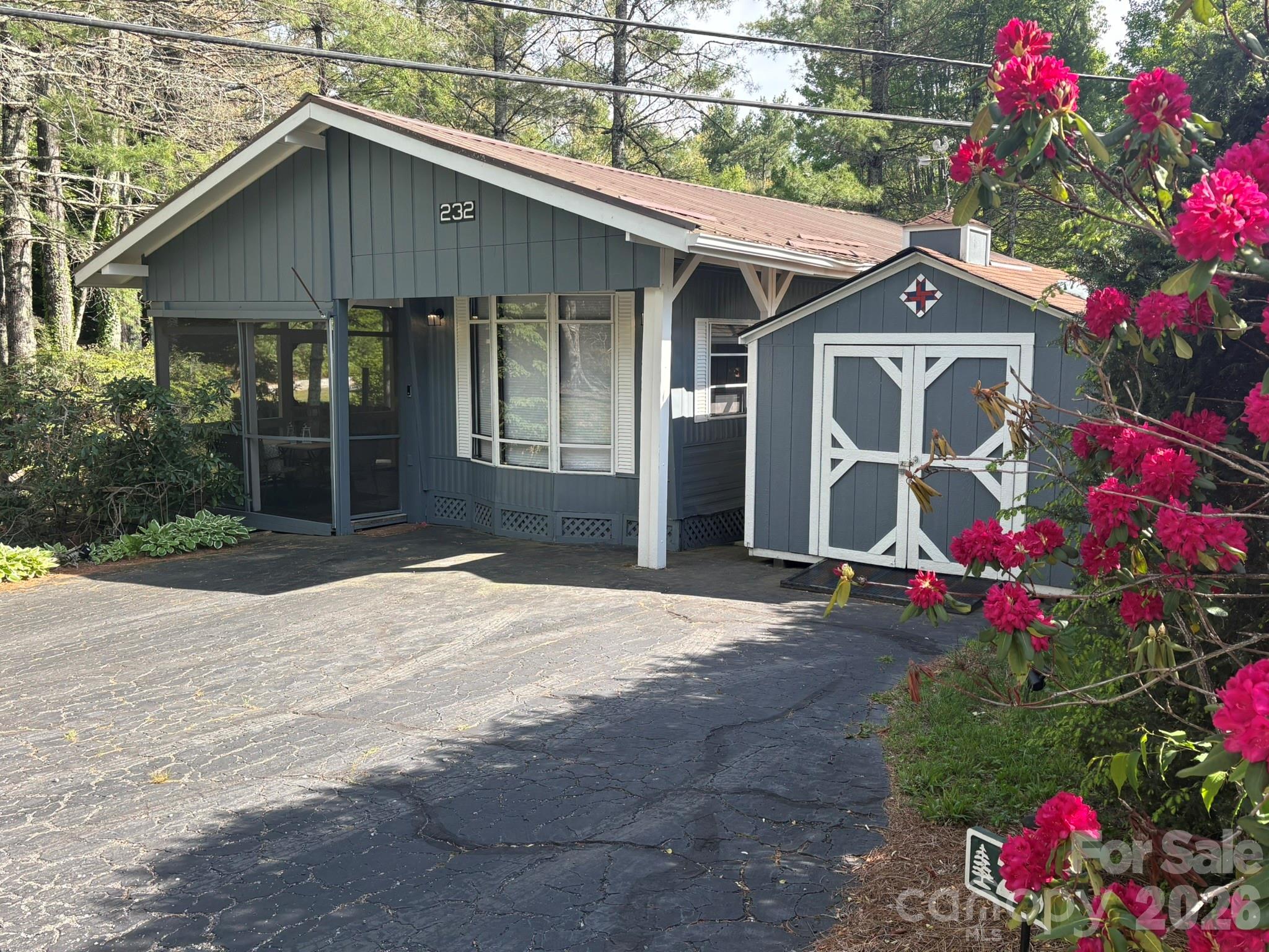232 Trillium Road Newland NC 28657