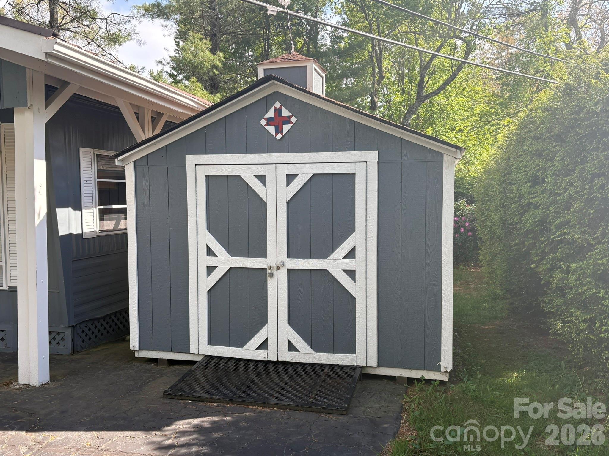232 Trillium Road Newland NC 28657