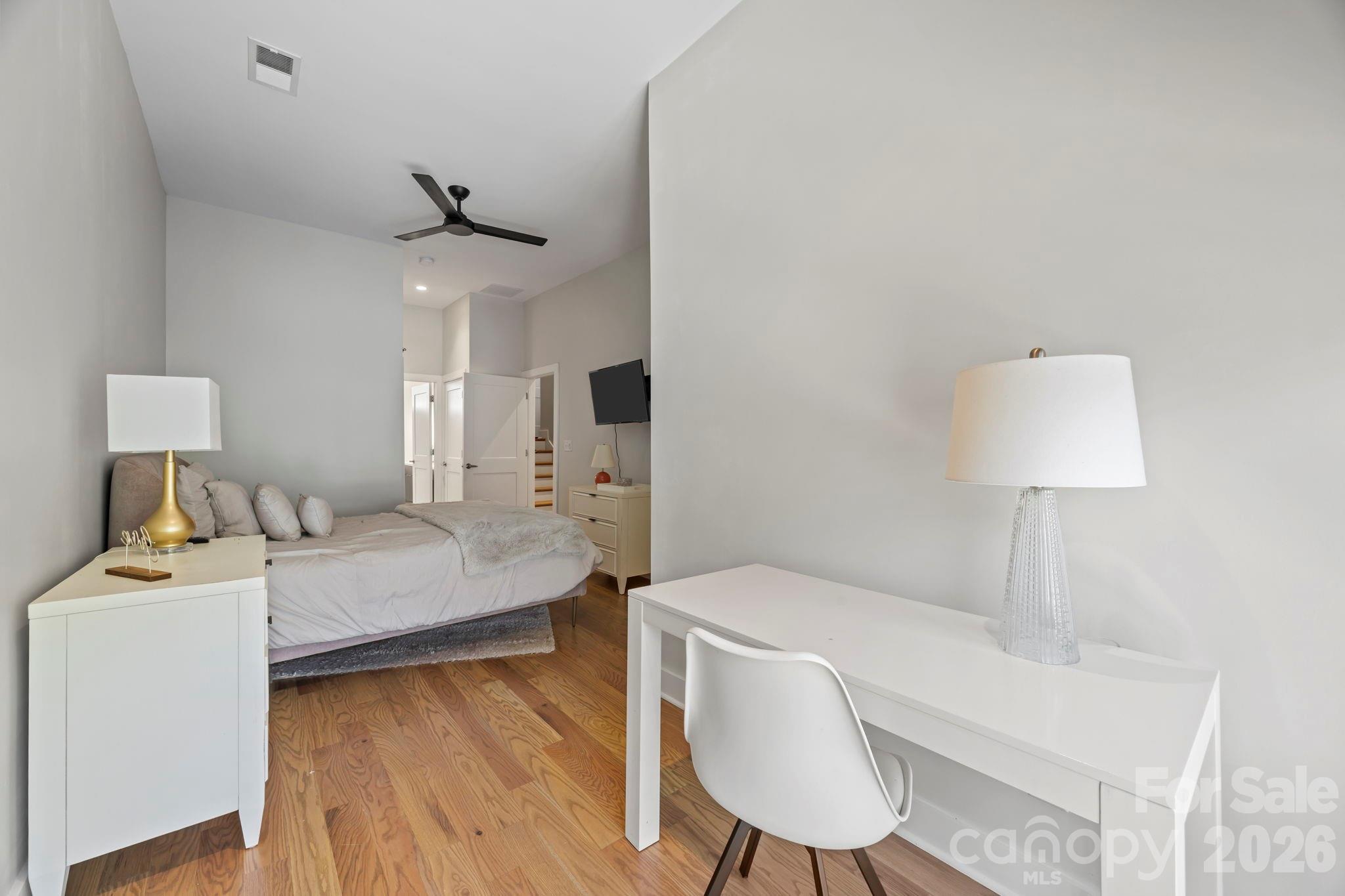 1062 Kenilworth Avenue Charlotte NC 28204