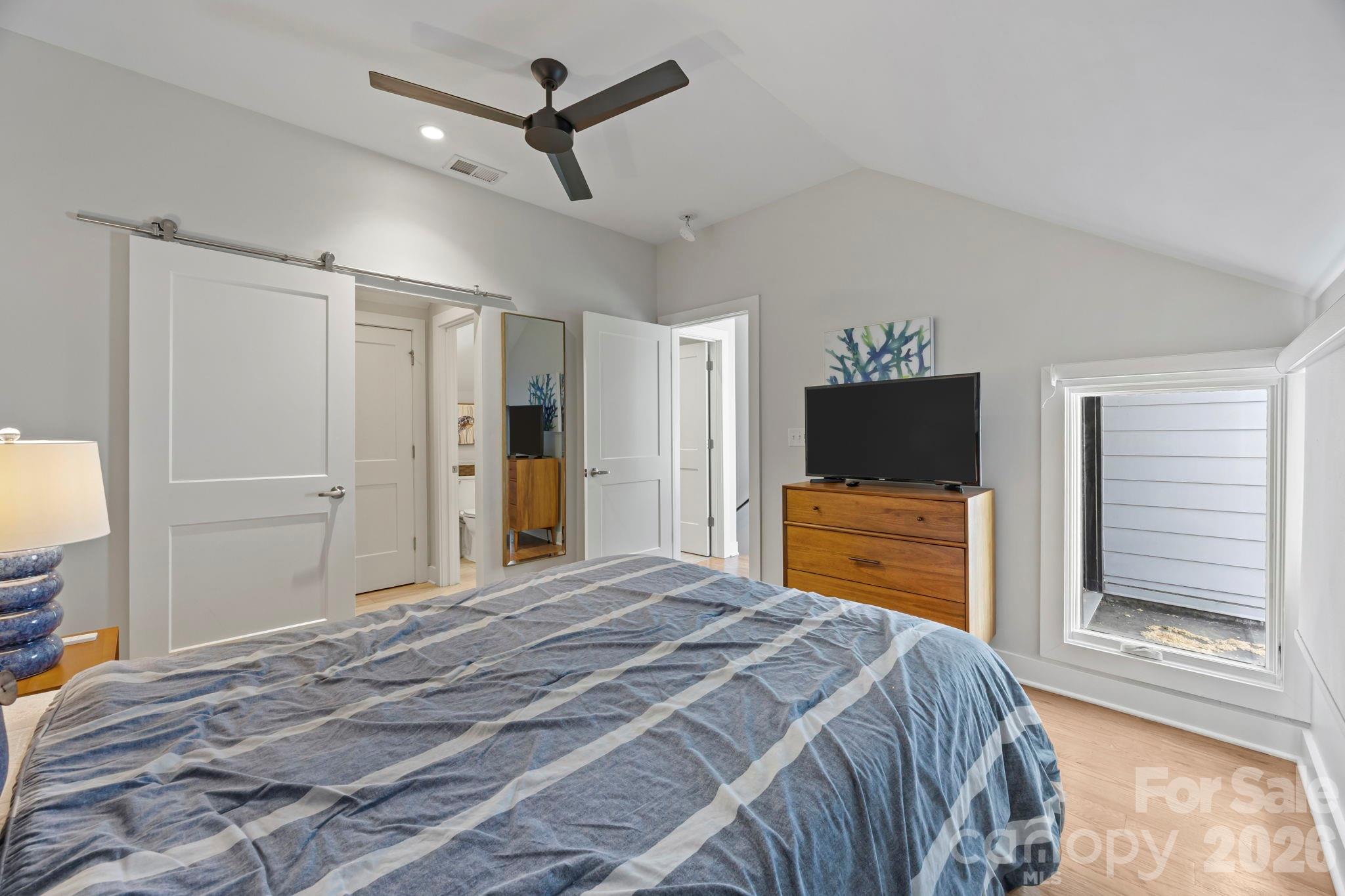 1062 Kenilworth Avenue Charlotte NC 28204