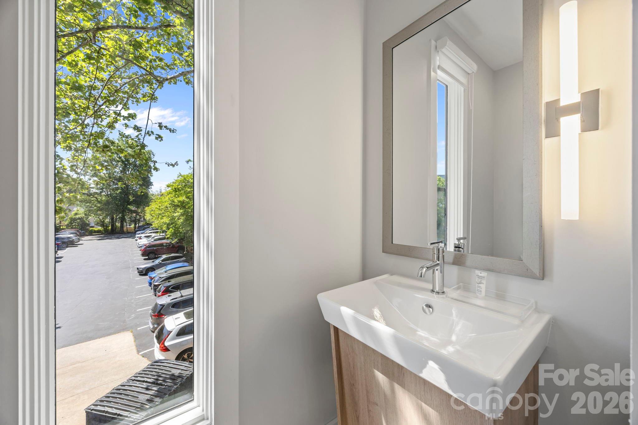 1062 Kenilworth Avenue Charlotte NC 28204