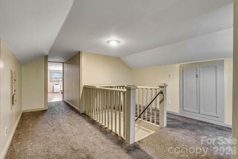 220 W 8th Street Newton NC 28658