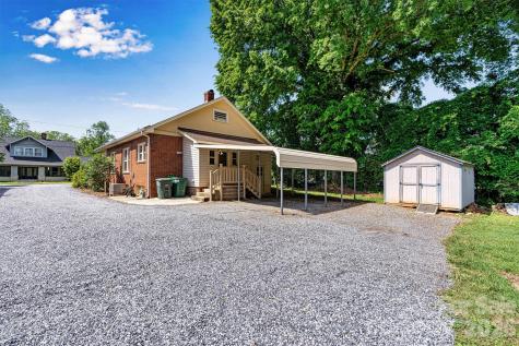 220 W 8th Street Newton NC 28658