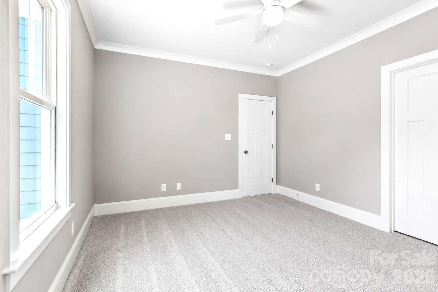 1061 The Glen Street Statesville NC 28677