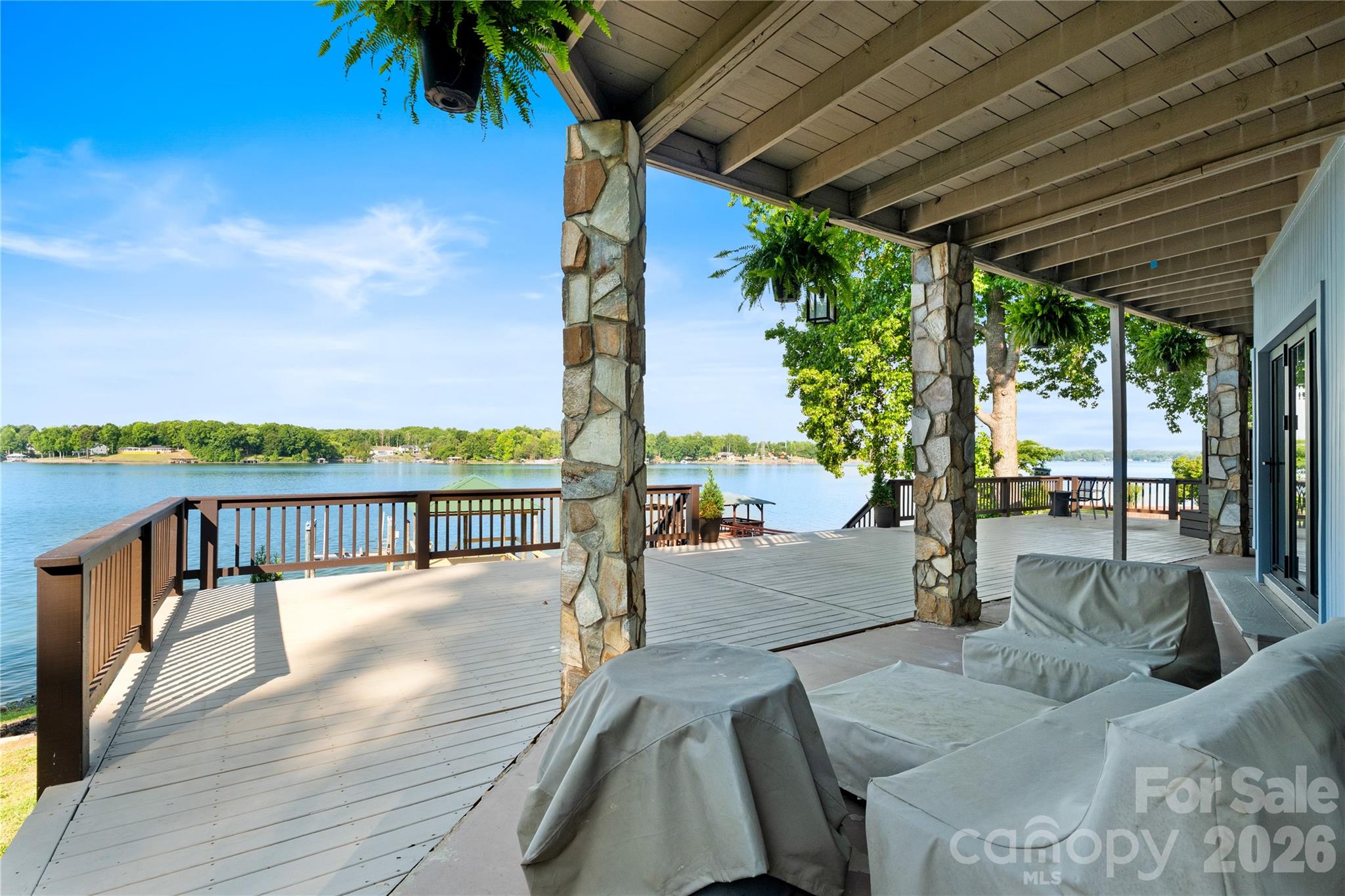 8611 Island Point Road Charlotte NC 28278