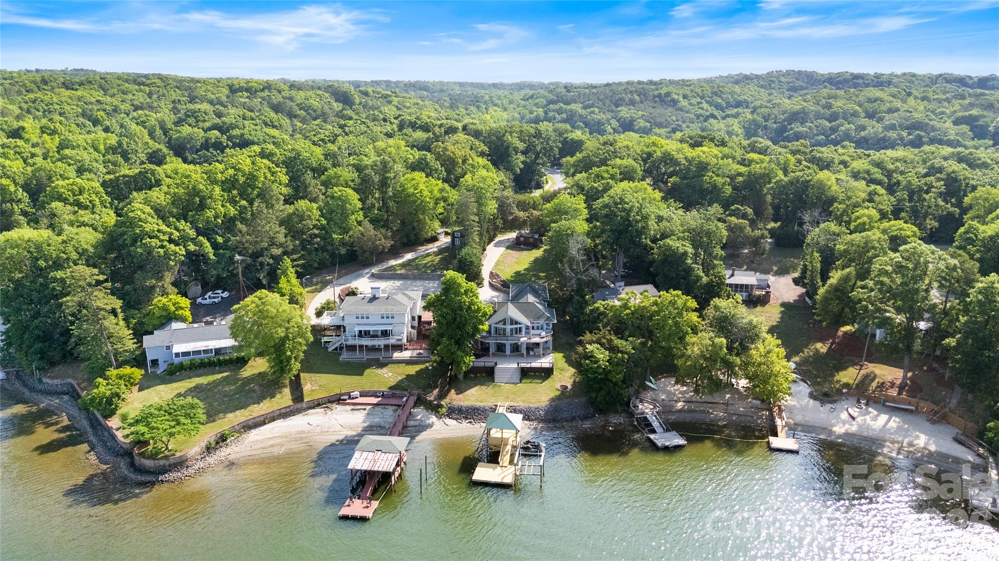 8611 Island Point Road Charlotte NC 28278