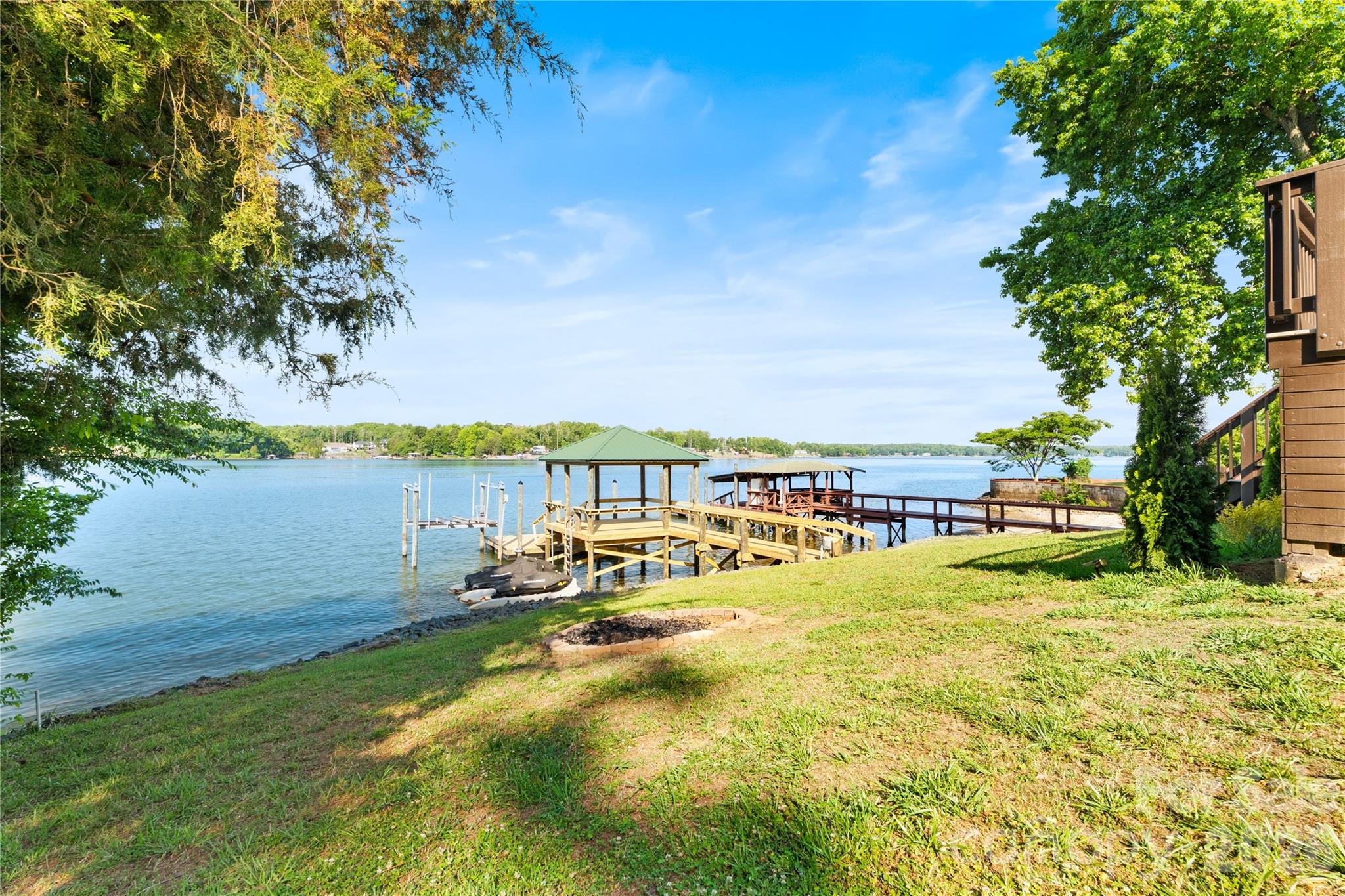 8611 Island Point Road Charlotte NC 28278