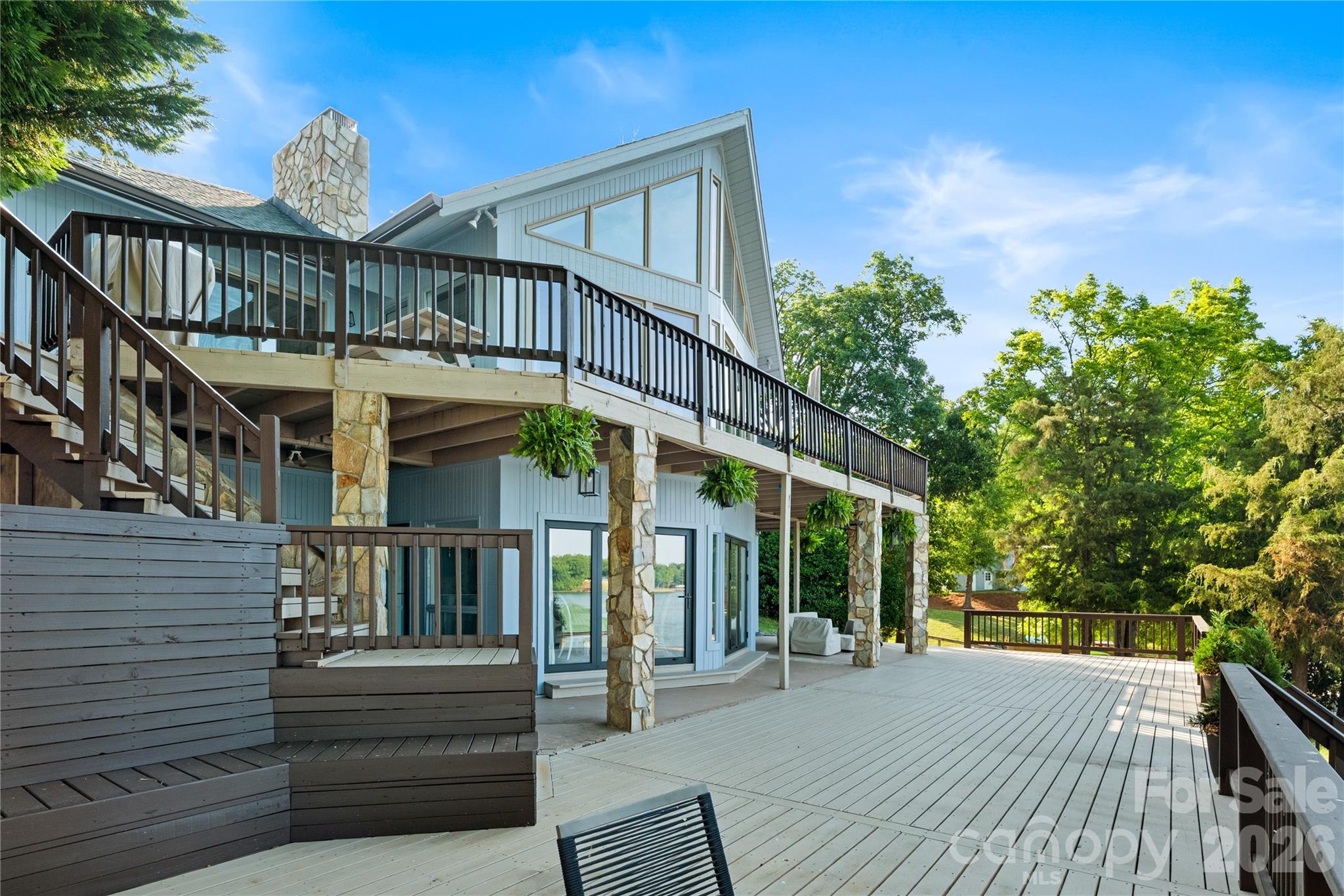 8611 Island Point Road Charlotte NC 28278
