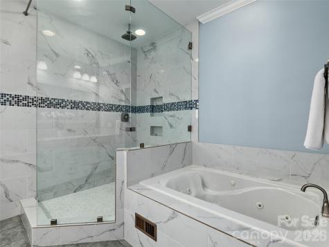 21 Dianthus Drive Asheville NC 28803