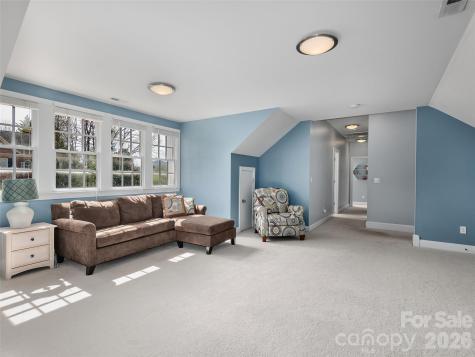 21 Dianthus Drive Asheville NC 28803