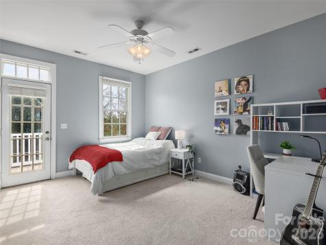 21 Dianthus Drive Asheville NC 28803