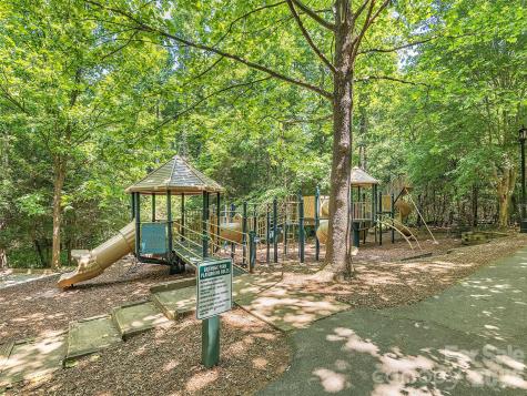 21 Dianthus Drive Asheville NC 28803