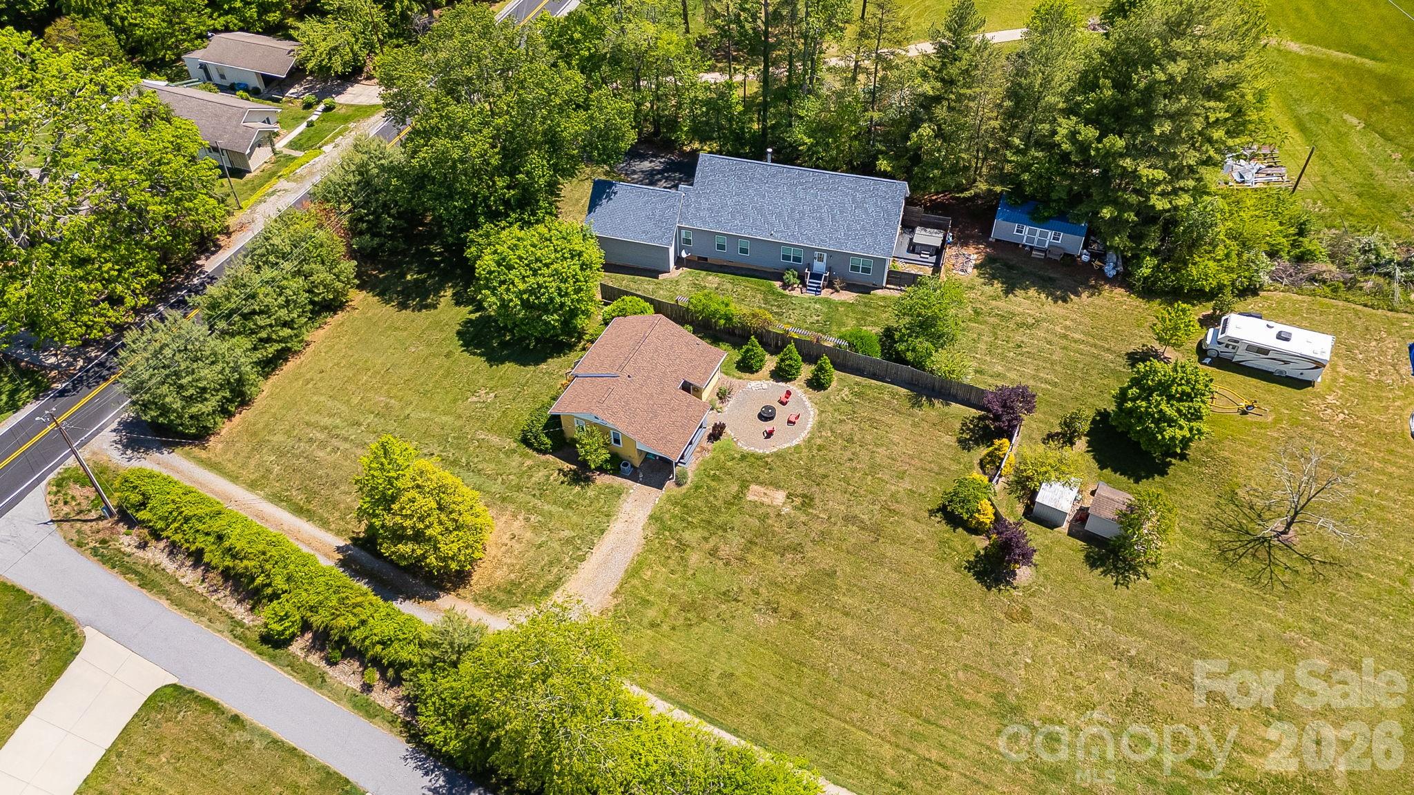 144 Macedonia Road Asheville NC 28804