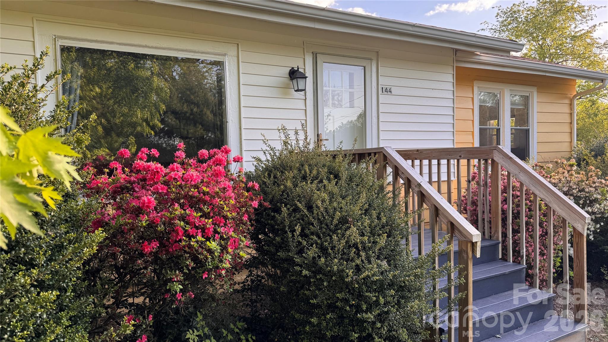 144 Macedonia Road Asheville NC 28804