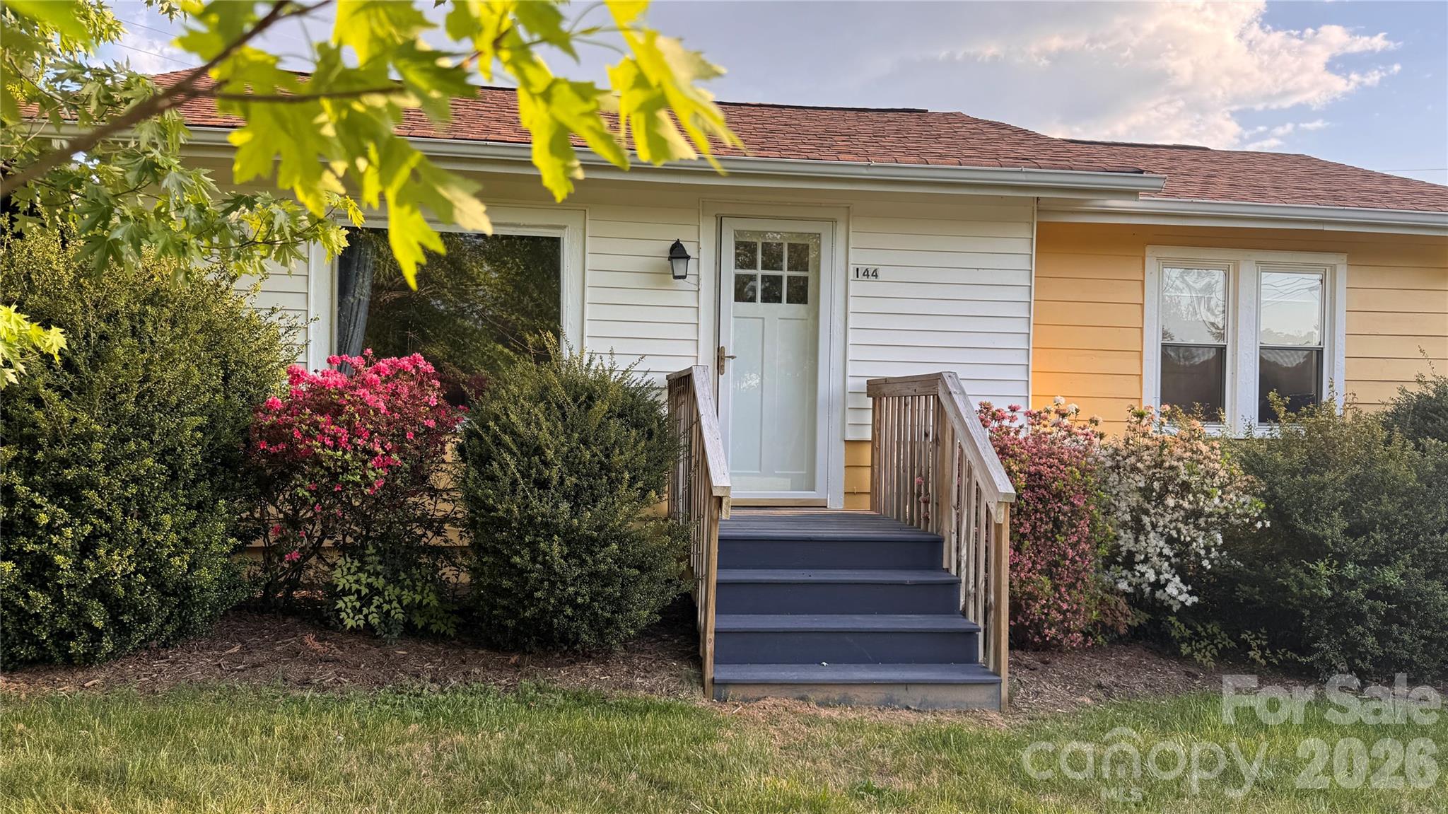 144 Macedonia Road Asheville NC 28804